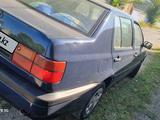 Volkswagen Vento 1992 годаfor850 000 тг. в Тараз – фото 4