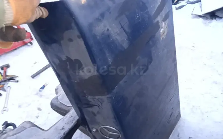 Крышка багажника за 15 000 тг. в Караганда