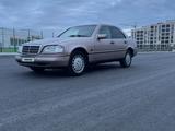 Mercedes-Benz C 180 1993 годаүшін1 350 000 тг. в Караганда – фото 4