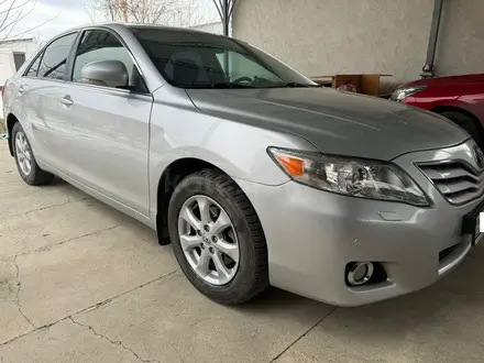 Toyota Camry 2010 года за 7 500 000 тг. в Туркестан – фото 2