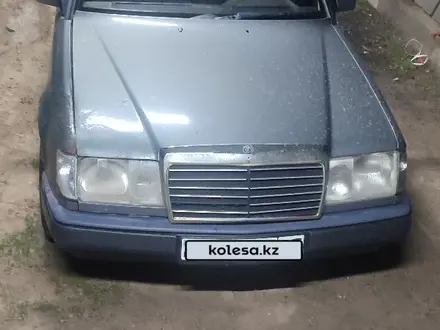 Mercedes-Benz E 230 1992 года за 1 200 000 тг. в Алматы – фото 4