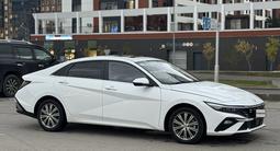 Hyundai Elantra 2024 годаүшін7 290 000 тг. в Астана – фото 2