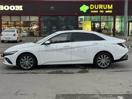 Hyundai Elantra 2024 года за 7 290 000 тг. в Астана – фото 8