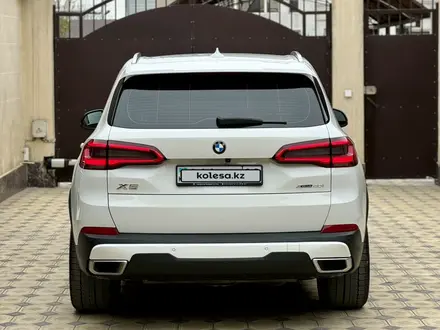 BMW X5 2019 года за 33 000 000 тг. в Алматы – фото 10