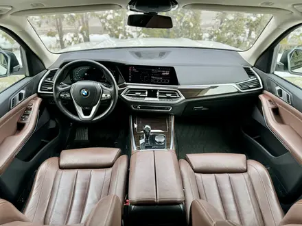 BMW X5 2019 года за 33 000 000 тг. в Алматы – фото 12