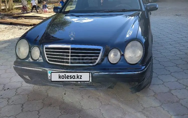 Mercedes-Benz E 200 2000 года за 2 500 000 тг. в Жезказган