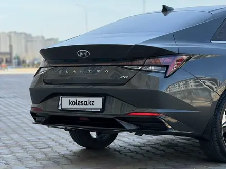 Hyundai Elantra 2023 года за 12 500 000 тг. в Актау – фото 2