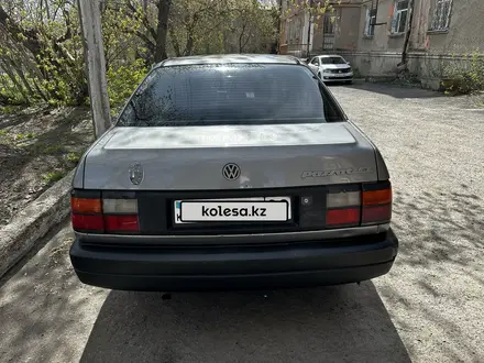 Volkswagen Passat 1991 годаүшін1 550 000 тг. в Караганда – фото 3