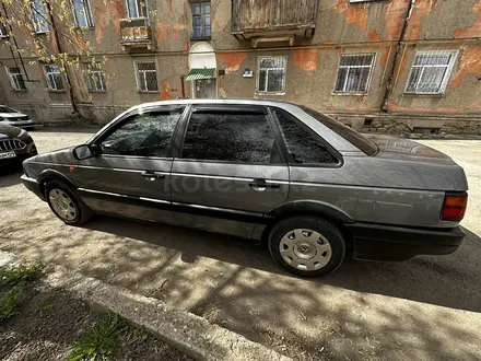 Volkswagen Passat 1991 годаүшін1 550 000 тг. в Караганда – фото 4