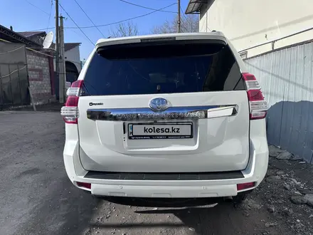 Toyota Land Cruiser Prado 2016 года за 26 000 000 тг. в Алматы – фото 6