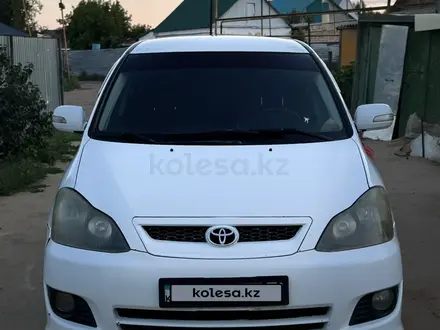 Toyota Ipsum 2004 года за 4 000 000 тг. в Актобе