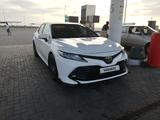 Toyota Camry 2019 годаfor13 000 000 тг. в Тараз – фото 2