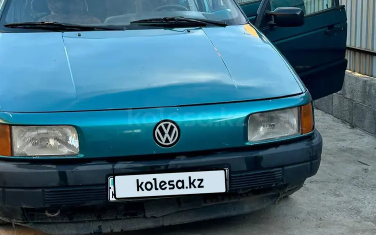 Volkswagen Passat 1990 годаfor950 000 тг. в Алматы