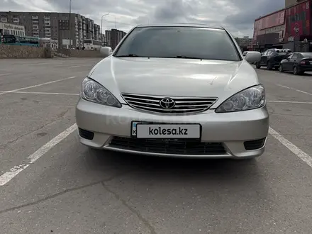 Toyota Camry 2005 года за 3 700 000 тг. в Караганда – фото 2