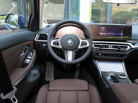 BMW i3 2023 года за 21 339 500 тг. в Алматы – фото 8