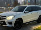 Mercedes-Benz GL 500 2015 годаүшін23 500 000 тг. в Алматы – фото 2