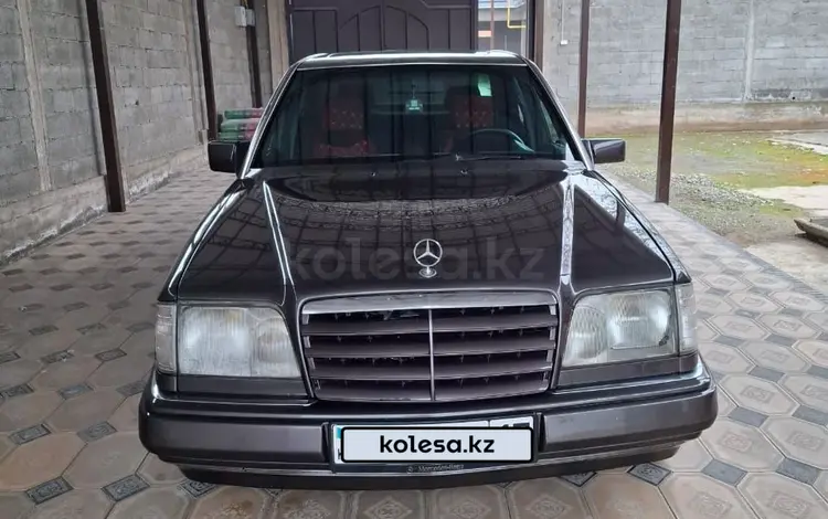 Mercedes-Benz E 220 1994 года за 2 500 000 тг. в Шымкент