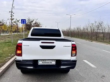 Toyota Hilux 2019 года за 16 300 000 тг. в Алматы – фото 8