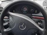 Mercedes-Benz E 320 2003 годаүшін8 900 000 тг. в Караганда – фото 2