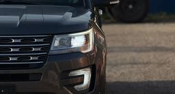 Ford Explorer 2017 года за 12 000 000 тг. в Алматы – фото 4