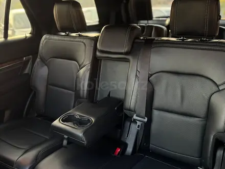 Ford Explorer 2017 года за 12 000 000 тг. в Алматы – фото 17