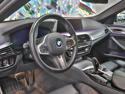 BMW 530 2018 года за 22 000 000 тг. в Алматы – фото 10