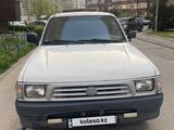 Toyota Hilux 2001 года за 4 200 000 тг. в Алматы