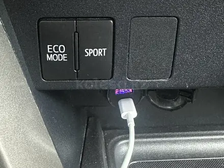 Toyota RAV4 2015 года за 6 800 000 тг. в Актобе – фото 10