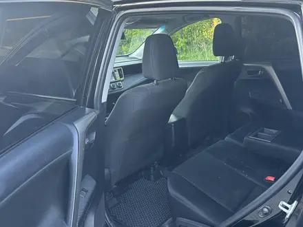 Toyota RAV4 2015 года за 6 800 000 тг. в Актобе – фото 6