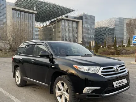 Toyota Highlander 2013 годаүшін15 000 000 тг. в Алматы
