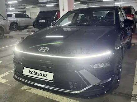 Hyundai Sonata 2024 года за 15 200 000 тг. в Астана