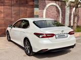 Toyota Camry 2023 годаүшін17 600 000 тг. в Шымкент – фото 5