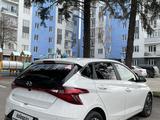 Hyundai i20 2023 годаүшін8 000 000 тг. в Алматы – фото 4
