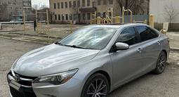 Toyota Camry 2015 года за 7 400 000 тг. в Атырау – фото 2