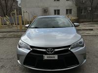 Toyota Camry 2015 года за 7 800 000 тг. в Атырау