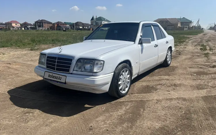 Mercedes-Benz E 220 1994 годаүшін1 850 000 тг. в Караганда