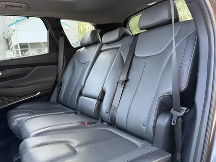 Hyundai Santa Fe 2022 года за 18 000 000 тг. в Актобе – фото 31