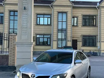 Toyota Camry 2011 года за 7 400 000 тг. в Жанаозен