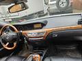 Mercedes-Benz S 600 2006 года за 8 000 000 тг. в Усть-Каменогорск – фото 22