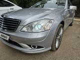 Mercedes-Benz S 500 2006 года за 8 000 000 тг. в Астана – фото 4