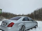 Mercedes-Benz S 500 2006 года за 8 000 000 тг. в Астана
