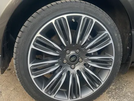 Land Rover Range Rover 2021 года за 50 000 000 тг. в Алматы – фото 14