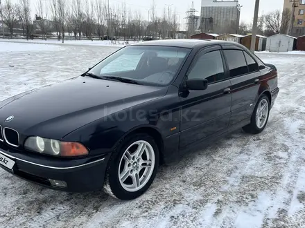 BMW 525 1997 года за 3 000 000 тг. в Кокшетау – фото 2