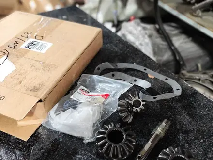 Ремкомплект моста Dana 44 за 180 000 тг. в Алматы