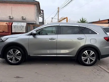 Kia Sorento 2019 года за 10 900 000 тг. в Алматы – фото 2