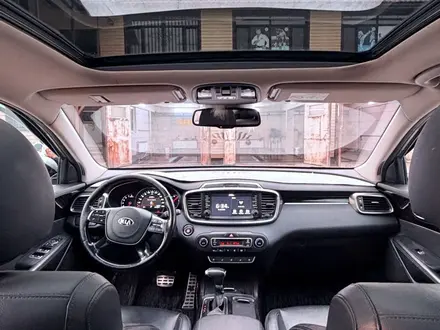 Kia Sorento 2019 года за 10 900 000 тг. в Алматы – фото 20