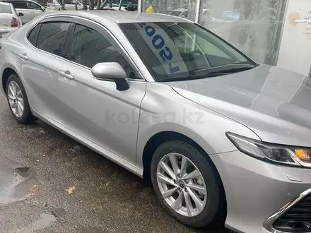 Toyota Camry 2023 года за 18 000 000 тг. в Алматы – фото 5