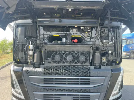 Volvo  FH 2021 года за 55 000 000 тг. в Уральск – фото 6