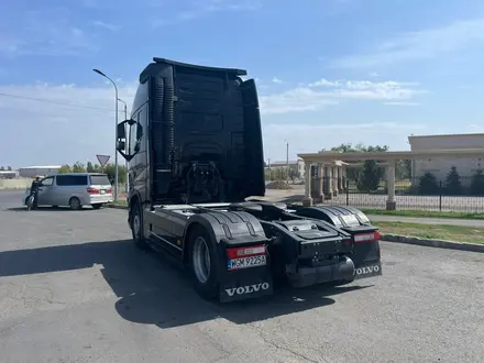 Volvo  FH 2021 года за 55 000 000 тг. в Уральск – фото 10
