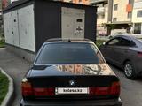 BMW 520 1993 года за 1 300 000 тг. в Алматы – фото 4